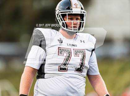 Thumbnail 3 in JSerra Catholic vs. Mater Dei photogallery.