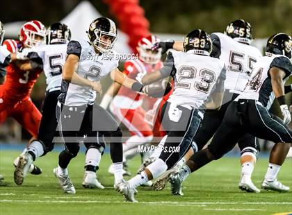 Thumbnail 1 in JSerra Catholic vs. Mater Dei photogallery.