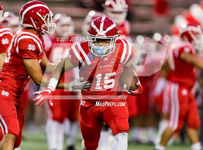 Thumbnail 2 in JSerra Catholic vs. Mater Dei photogallery.