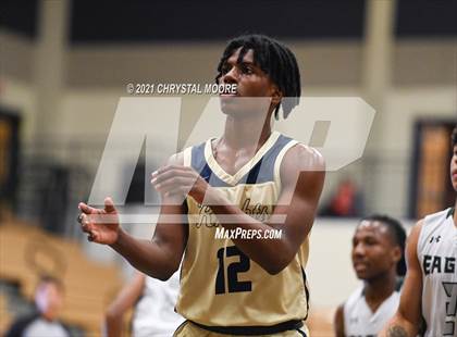 Thumbnail 3 in River Ridge vs. Collins Hill (Lemon Street Classic) photogallery.