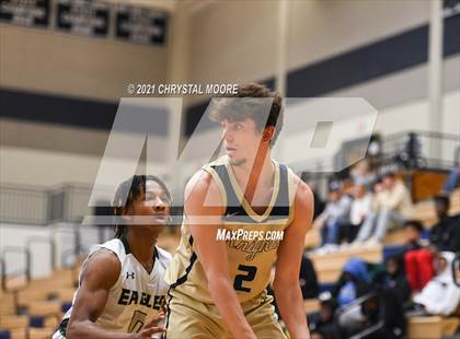 Thumbnail 3 in River Ridge vs. Collins Hill (Lemon Street Classic) photogallery.