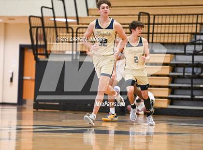 Thumbnail 2 in River Ridge vs. Collins Hill (Lemon Street Classic) photogallery.