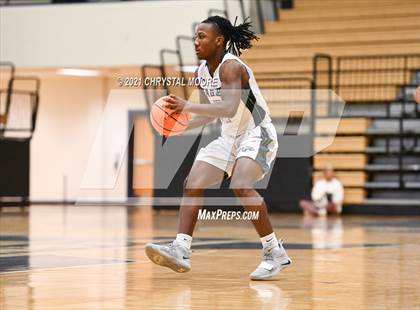 Thumbnail 1 in River Ridge vs. Collins Hill (Lemon Street Classic) photogallery.