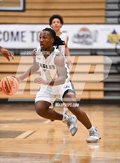 Thumbnail 1 in River Ridge vs. Collins Hill (Lemon Street Classic) photogallery.