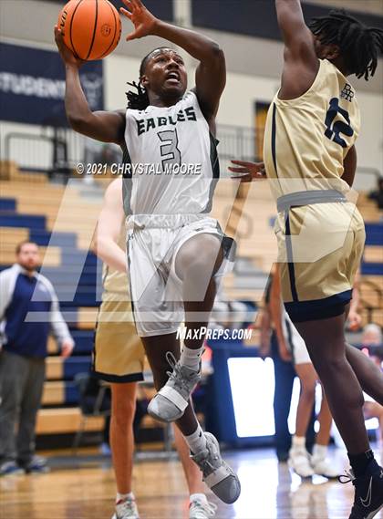 Thumbnail 3 in River Ridge vs. Collins Hill (Lemon Street Classic) photogallery.