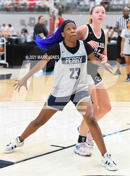Thumbnail 3 in Perry vs. O'Connor - Section 7 Basketball Tournament photogallery.