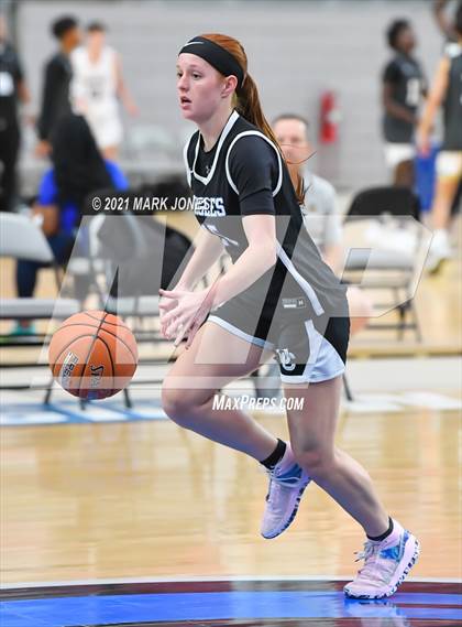 Thumbnail 1 in Perry vs. O'Connor - Section 7 Basketball Tournament photogallery.