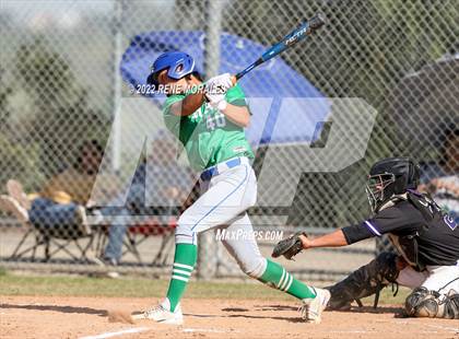 Thumbnail 2 in Bishop Amat vs Cathedral photogallery.
