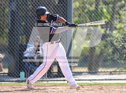 Thumbnail 2 in Bishop Amat vs Cathedral photogallery.