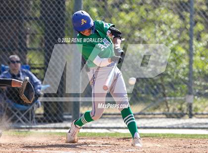 Thumbnail 1 in Bishop Amat vs Cathedral photogallery.