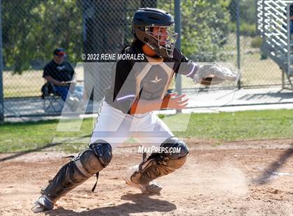 Thumbnail 1 in Bishop Amat vs Cathedral photogallery.