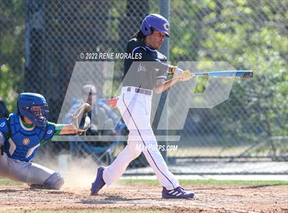 Thumbnail 2 in Bishop Amat vs Cathedral photogallery.