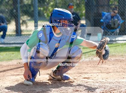 Thumbnail 2 in Bishop Amat vs Cathedral photogallery.
