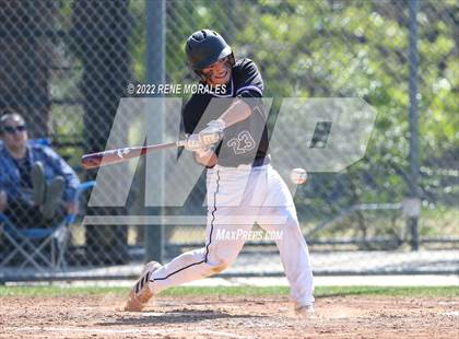 Thumbnail 2 in Bishop Amat vs Cathedral photogallery.