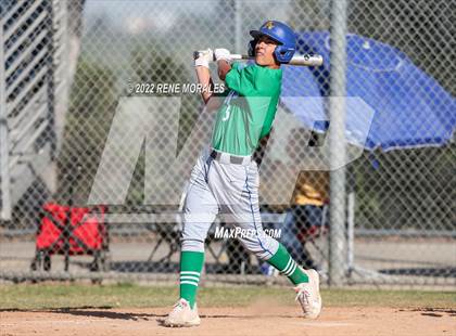 Thumbnail 3 in Bishop Amat vs Cathedral photogallery.