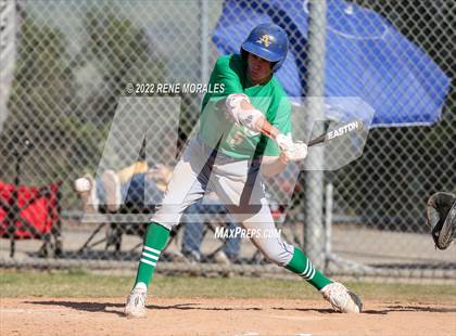 Thumbnail 3 in Bishop Amat vs Cathedral photogallery.