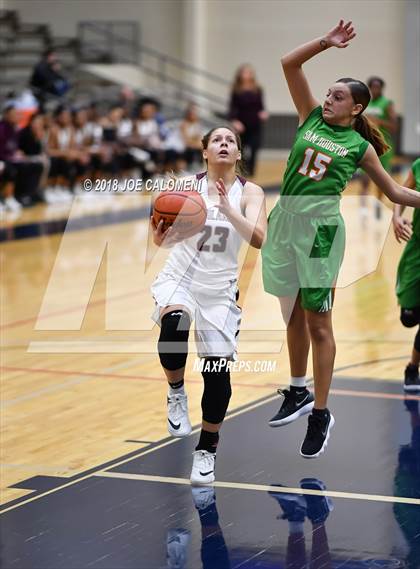 Thumbnail 2 in Houston [Sam] vs Highlands photogallery.