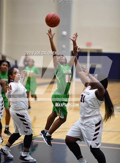 Thumbnail 3 in Houston [Sam] vs Highlands photogallery.
