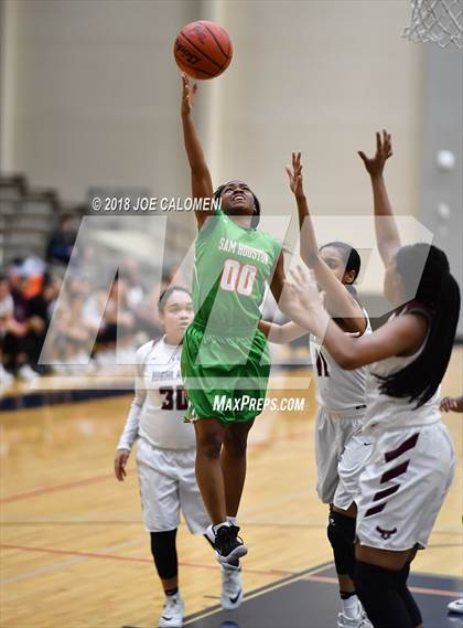 Thumbnail 3 in Houston [Sam] vs Highlands photogallery.