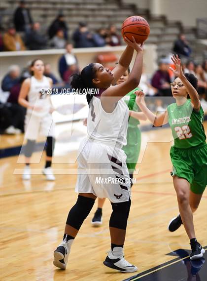 Thumbnail 1 in Houston [Sam] vs Highlands photogallery.