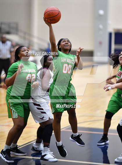 Thumbnail 2 in Houston [Sam] vs Highlands photogallery.