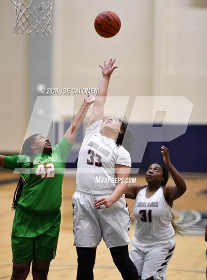 Thumbnail 1 in Houston [Sam] vs Highlands photogallery.