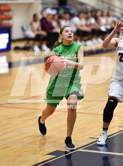 Thumbnail 2 in Houston [Sam] vs Highlands photogallery.