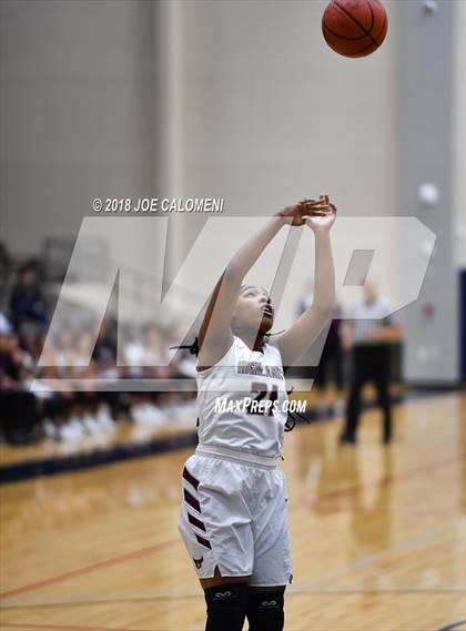 Thumbnail 1 in Houston [Sam] vs Highlands photogallery.