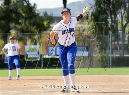 Thumbnail 1 in Crescenta Valley @ Burbank photogallery.