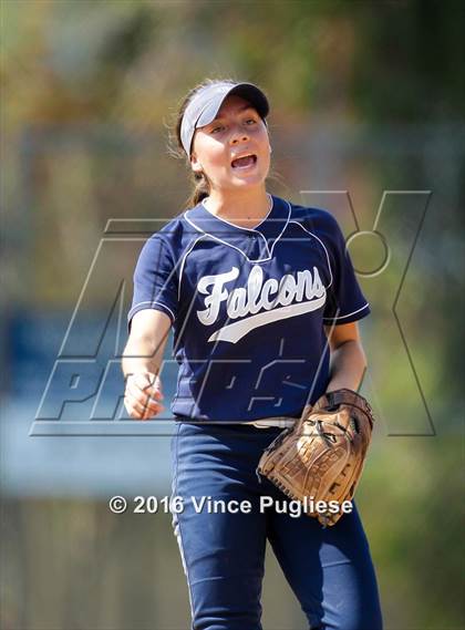 Thumbnail 1 in Crescenta Valley @ Burbank photogallery.