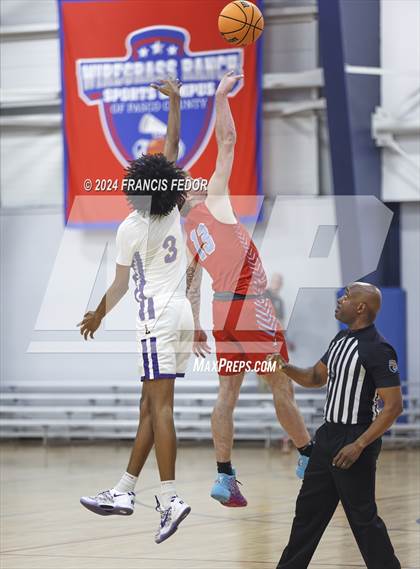 Thumbnail 2 in Martin County vs. Lennard (Tampa Bay Christmas Invitational) photogallery.