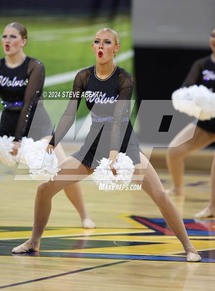 Thumbnail 3 in Grandview (CHSAA 5A State Spirit Championships) photogallery.
