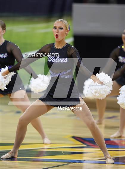 Thumbnail 2 in Grandview (CHSAA 5A State Spirit Championships) photogallery.