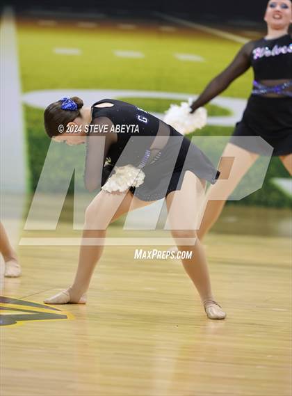 Thumbnail 2 in Grandview (CHSAA 5A State Spirit Championships) photogallery.