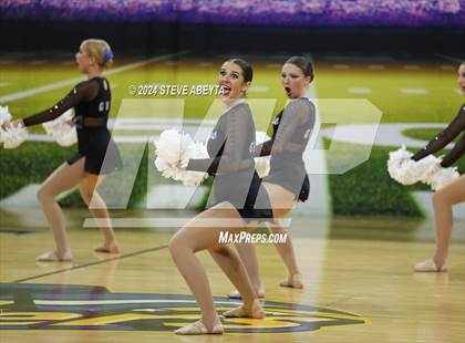 Thumbnail 1 in Grandview (CHSAA 5A State Spirit Championships) photogallery.
