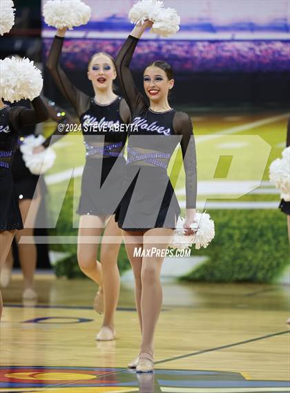 Thumbnail 1 in Grandview (CHSAA 5A State Spirit Championships) photogallery.