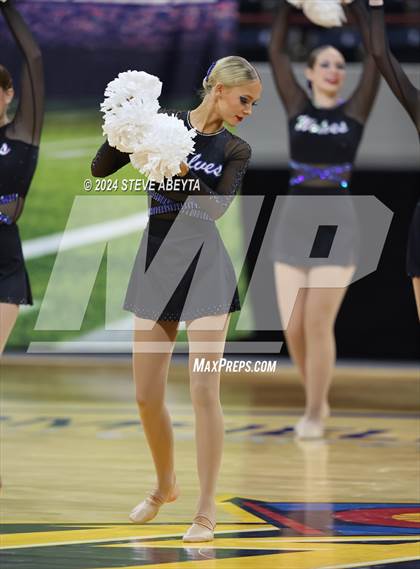 Thumbnail 3 in Grandview (CHSAA 5A State Spirit Championships) photogallery.