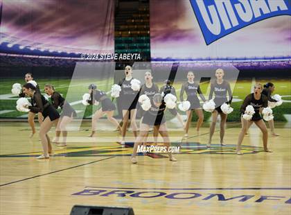 Thumbnail 1 in Grandview (CHSAA 5A State Spirit Championships) photogallery.