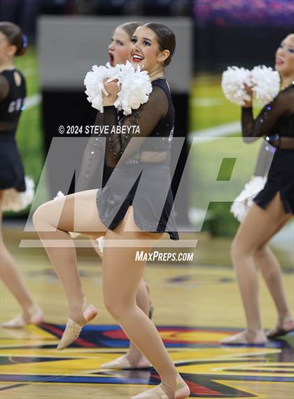 Thumbnail 1 in Grandview (CHSAA 5A State Spirit Championships) photogallery.