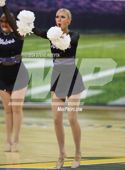 Thumbnail 3 in Grandview (CHSAA 5A State Spirit Championships) photogallery.