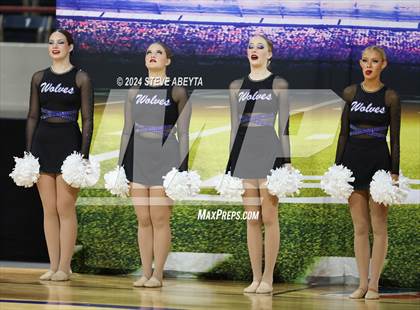 Thumbnail 1 in Grandview (CHSAA 5A State Spirit Championships) photogallery.