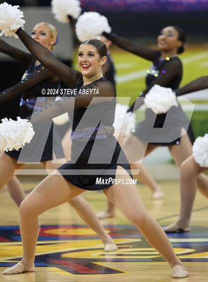 Thumbnail 3 in Grandview (CHSAA 5A State Spirit Championships) photogallery.