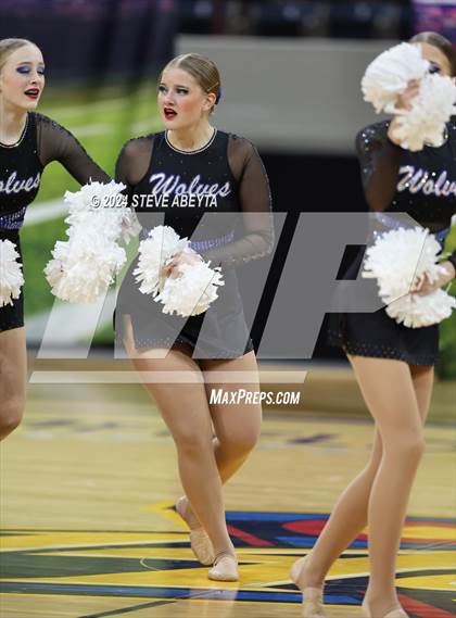 Thumbnail 2 in Grandview (CHSAA 5A State Spirit Championships) photogallery.