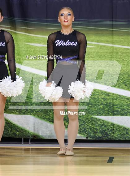 Thumbnail 3 in Grandview (CHSAA 5A State Spirit Championships) photogallery.