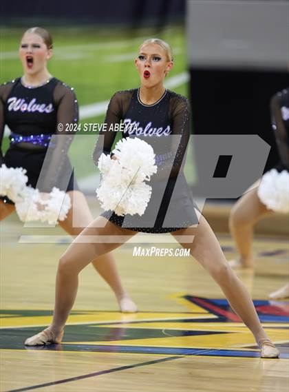 Thumbnail 2 in Grandview (CHSAA 5A State Spirit Championships) photogallery.