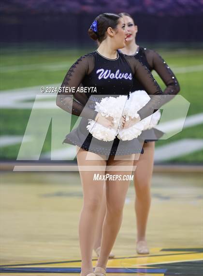Thumbnail 1 in Grandview (CHSAA 5A State Spirit Championships) photogallery.
