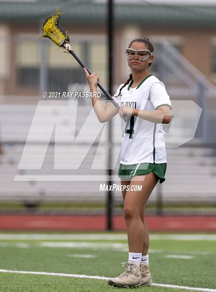 Thumbnail 3 in Riverhead vs William Floyd photogallery.