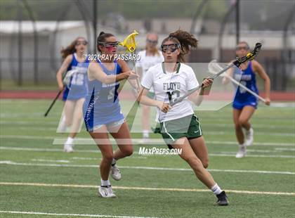 Thumbnail 2 in Riverhead vs William Floyd photogallery.