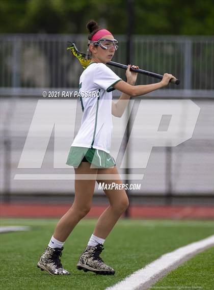 Thumbnail 1 in Riverhead vs William Floyd photogallery.
