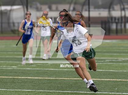 Thumbnail 1 in Riverhead vs William Floyd photogallery.